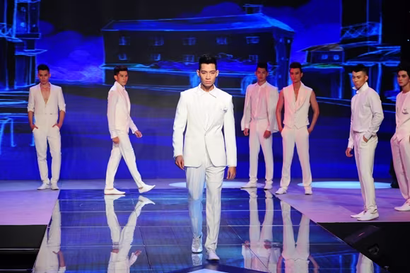 Siêu mẫu Việt Nam 2015 khởi động vòng sơ tuyển toàn quốc ảnh 3 Siêu mẫu Việt Nam 2015 khởi động vòng sơ tuyển toàn quốc ảnh 3