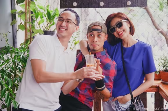Vợ chồngTăng Thanh Hà mừng rỡ Phạm Anh Khoa lên chức ông chủ ảnh 4 Vợ chồngTăng Thanh Hà mừng rỡ Phạm Anh Khoa lên chức ông chủ ảnh 4