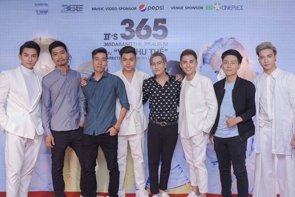 Nhóm 365 ra mắt album kỷ niệm 5 năm thành lập ảnh 10 Nhóm 365 ra mắt album kỷ niệm 5 năm thành lập ảnh 10