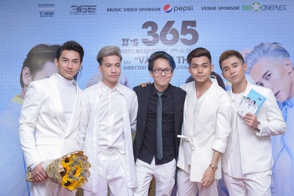 Nhóm 365 ra mắt album kỷ niệm 5 năm thành lập ảnh 8 Nhóm 365 ra mắt album kỷ niệm 5 năm thành lập ảnh 8