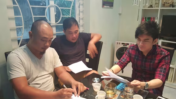 Đan Trường tất bật chuẩn bị liveshow kỷ niệm 20 năm ảnh 1 Đan Trường tất bật chuẩn bị liveshow kỷ niệm 20 năm ảnh 1