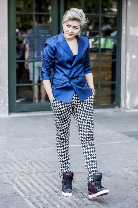 Vicky Nhung lạ lẫm với phong cách Tomboy ảnh 8 Vicky Nhung lạ lẫm với phong cách Tomboy ảnh 8