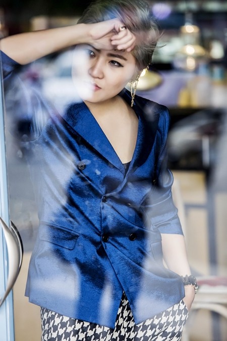 Vicky Nhung lạ lẫm với phong cách Tomboy ảnh 9 Vicky Nhung lạ lẫm với phong cách Tomboy ảnh 9