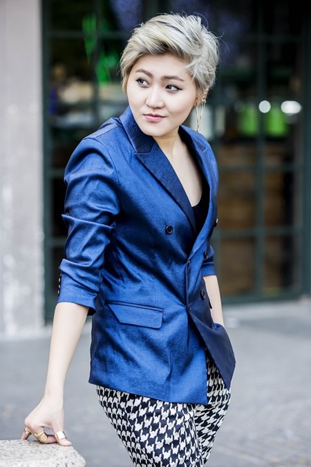 Vicky Nhung lạ lẫm với phong cách Tomboy ảnh 10 Vicky Nhung lạ lẫm với phong cách Tomboy ảnh 10