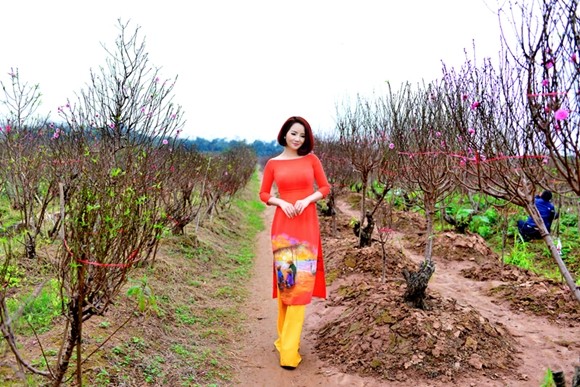 Mai Thu Huyền khoe eo thon trong sắc xuân Hà Nội ảnh 11 Mai Thu Huyền khoe eo thon trong sắc xuân Hà Nội ảnh 11
