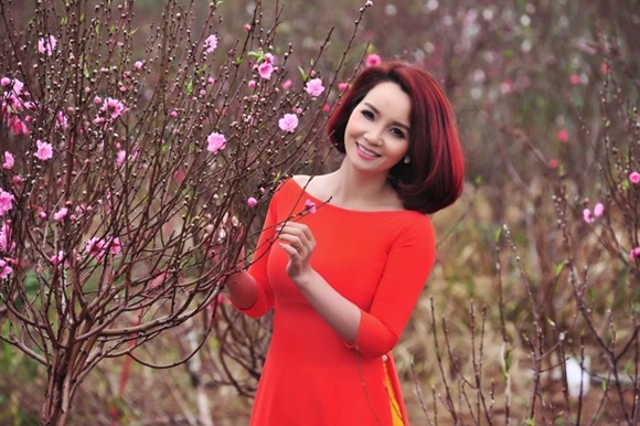 Mai Thu Huyền khoe eo thon trong sắc xuân Hà Nội ảnh 12 Mai Thu Huyền khoe eo thon trong sắc xuân Hà Nội ảnh 12