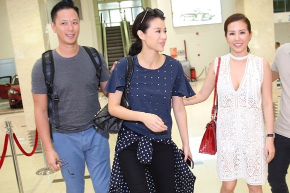 Hồ Hạnh Nhi "bụi phủi" tạm biệt Việt Nam ảnh 6 Hồ Hạnh Nhi "bụi phủi" tạm biệt Việt Nam ảnh 6