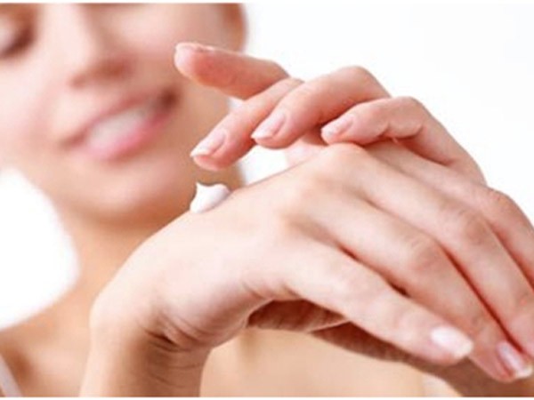 Bí quyết để có đôi tay mềm mại ảnh 2 Bí quyết để có đôi tay mềm mại ảnh 2