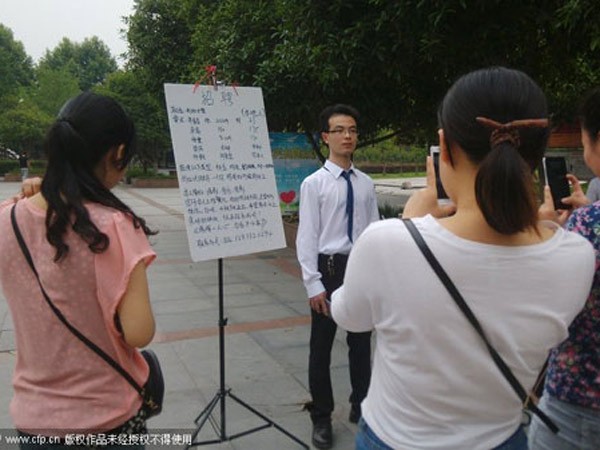 “Tuyển” người yêu trong trường đại học ảnh 1 “Tuyển” người yêu trong trường đại học ảnh 1