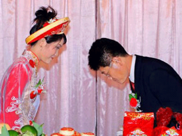 Bi kịch cô dâu Hàn Quốc: Chồng bị trầm cảm và làm ăn không thành công ảnh 1 Bi kịch cô dâu Hàn Quốc: Chồng bị trầm cảm và làm ăn không thành công ảnh 1