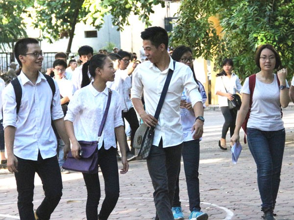 Còn nhiều vấn đề nóng phải giải quyết ảnh 1 Còn nhiều vấn đề nóng phải giải quyết ảnh 1