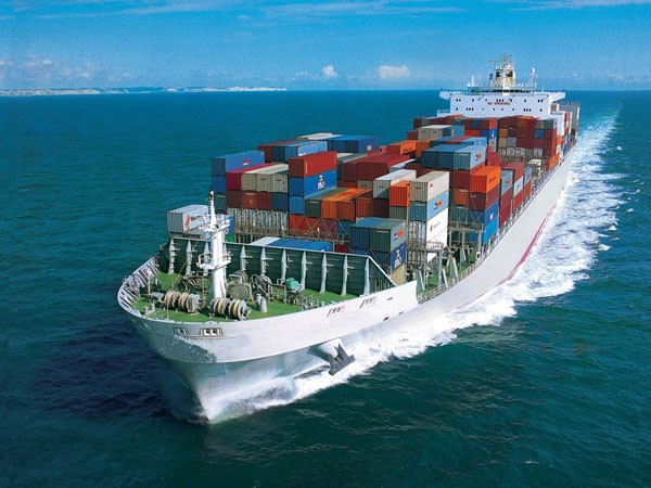 Doanh nghiệp oằn lưng cõng phụ phí vận tải biển ảnh 1 Doanh nghiệp oằn lưng cõng phụ phí vận tải biển ảnh 1