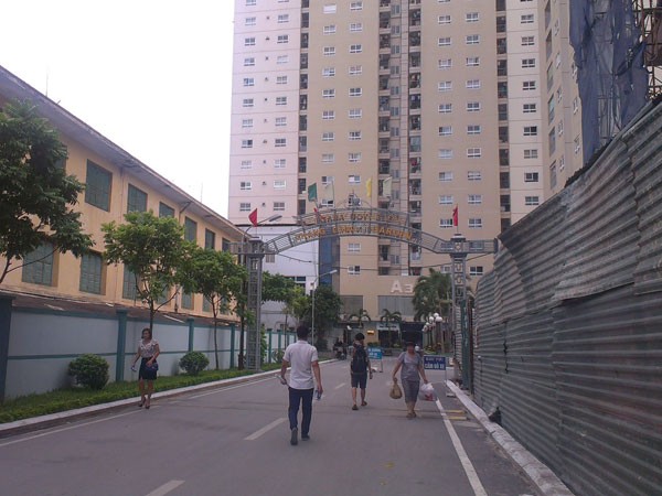 Phá dỡ các công trình không phép tại dự án 250 Minh Khai ảnh 1 Phá dỡ các công trình không phép tại dự án 250 Minh Khai ảnh 1
