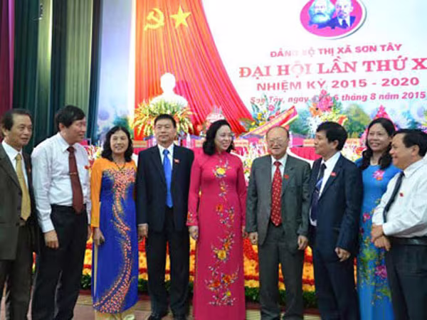 Tập trung phát triển dịch vụ chất lượng cao ảnh 2 Tập trung phát triển dịch vụ chất lượng cao ảnh 2