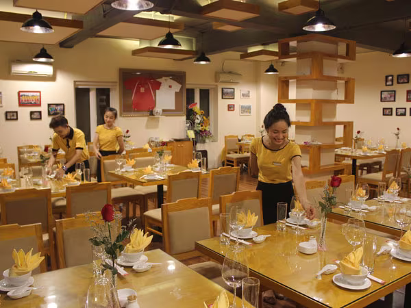 Cá quý Tây Nguyên lên bàn tiệc Hà Nội ảnh 1