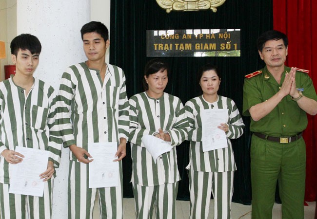 Đoàn tụ gia đình, làm người lương thiện ảnh 1 Đoàn tụ gia đình, làm người lương thiện ảnh 1