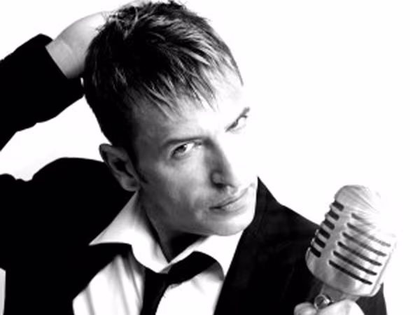 Gã giáo viên dạy tiếng Anh dâm ô đã bị bắt giữ như thế nào? ảnh 1