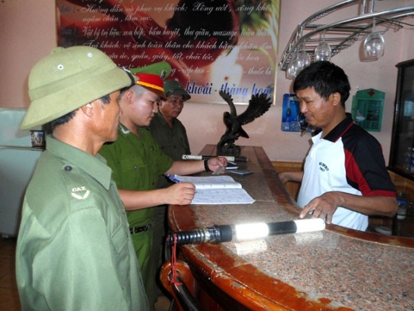 Quét sạch tệ nạn cờ bạc trong khu dân cư ảnh 1 Quét sạch tệ nạn cờ bạc trong khu dân cư ảnh 1