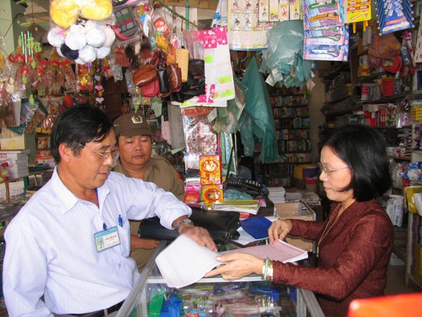 "Thuốc đắng" ngăn ngừa cán bộ thuế "ăn vụng" ảnh 1 "Thuốc đắng" ngăn ngừa cán bộ thuế "ăn vụng" ảnh 1