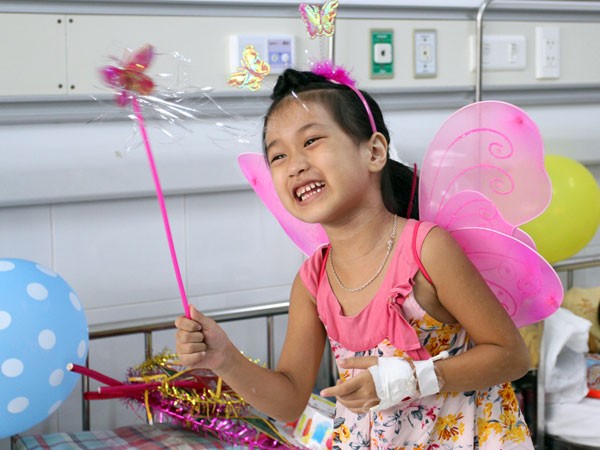 Mang tiếng trống lân đến với bệnh nhân nhỏ tuổi ảnh 5 Mang tiếng trống lân đến với bệnh nhân nhỏ tuổi ảnh 5