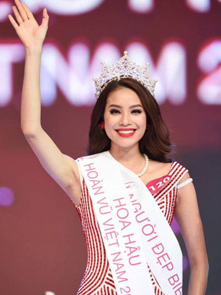 Cuộc thi "Hoa hậu Hoàn vũ Việt Nam 2015": Phạm Thị Hương vượt thị phi để trở thành Hoa hậu ảnh 1 Cuộc thi "Hoa hậu Hoàn vũ Việt Nam 2015": Phạm Thị Hương vượt thị phi để trở thành Hoa hậu ảnh 1