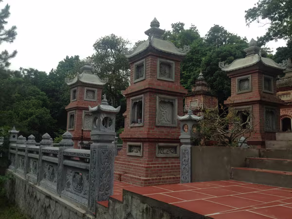 Những sai phạm tại chùa Trăm Gian: Báo cáo một đằng, thi công một nẻo ảnh 2 Những sai phạm tại chùa Trăm Gian: Báo cáo một đằng, thi công một nẻo ảnh 2