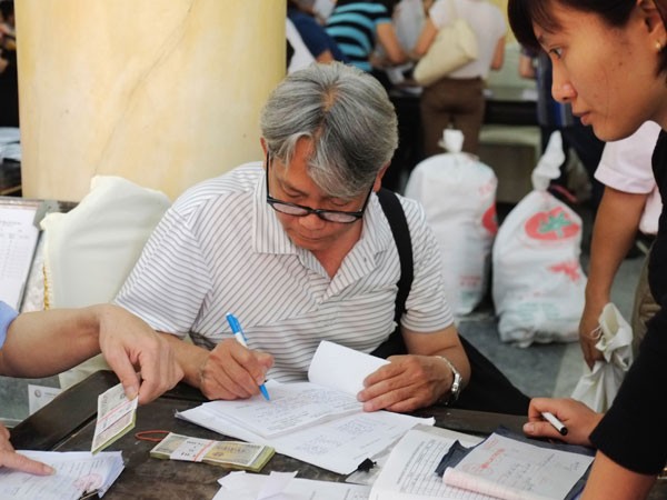 Tăng học phí: Sinh viên than nhiều, nhà trường lo thiếu ảnh 1 Tăng học phí: Sinh viên than nhiều, nhà trường lo thiếu ảnh 1