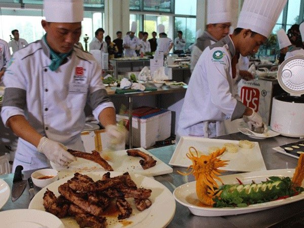 Lao động du lịch sẽ được tự do ra nước ngoài làm việc ảnh 2 Lao động du lịch sẽ được tự do ra nước ngoài làm việc ảnh 2
