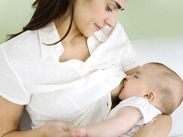Cho con bú giảm nguy cơ ung thư vú ảnh 1 Cho con bú giảm nguy cơ ung thư vú ảnh 1
