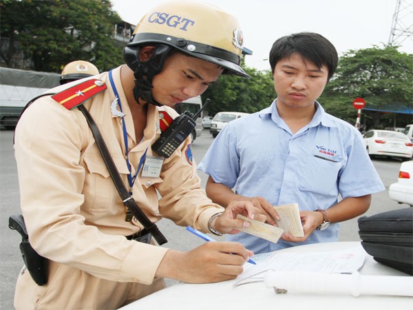 "Phạt nguội" vi phạm giao thông trên đường cao tốc ảnh 1 "Phạt nguội" vi phạm giao thông trên đường cao tốc ảnh 1