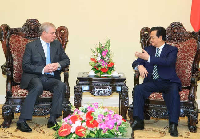 Hoàng tử Anh Andrew có ý tưởng hỗ trợ Việt Nam phát triển doanh nghiệp vừa và nhỏ ảnh 1 Hoàng tử Anh Andrew có ý tưởng hỗ trợ Việt Nam phát triển doanh nghiệp vừa và nhỏ ảnh 1