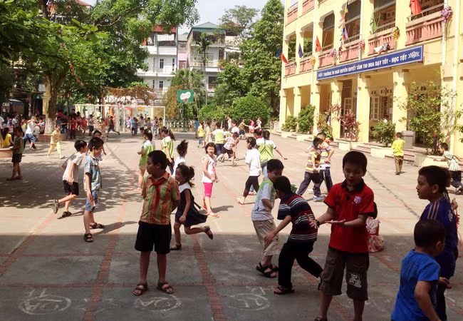 Rục rịch tăng học phí ảnh 2 Rục rịch tăng học phí ảnh 2