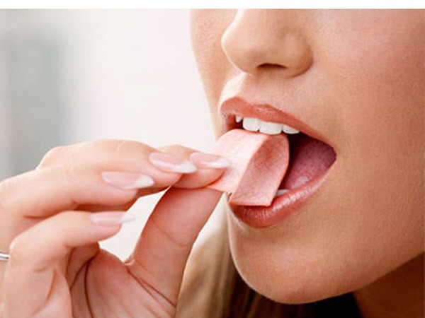 Nuốt kẹo cao su có thể gây tắc ruột ảnh 1 Nuốt kẹo cao su có thể gây tắc ruột ảnh 1