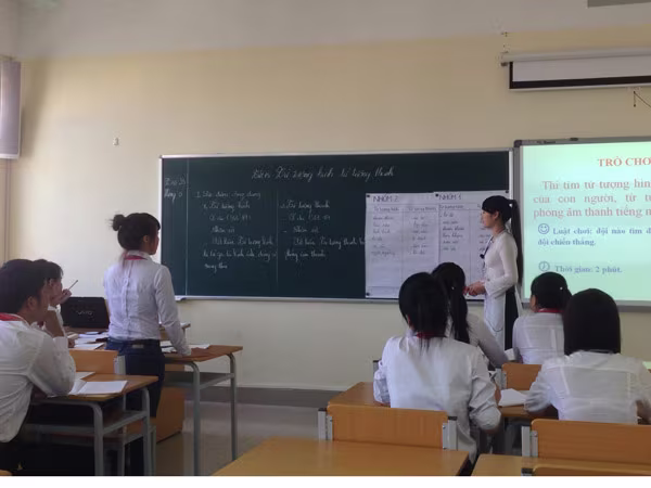 Khủng hoảng thừa nhân lực ngành sư phạm ảnh 1