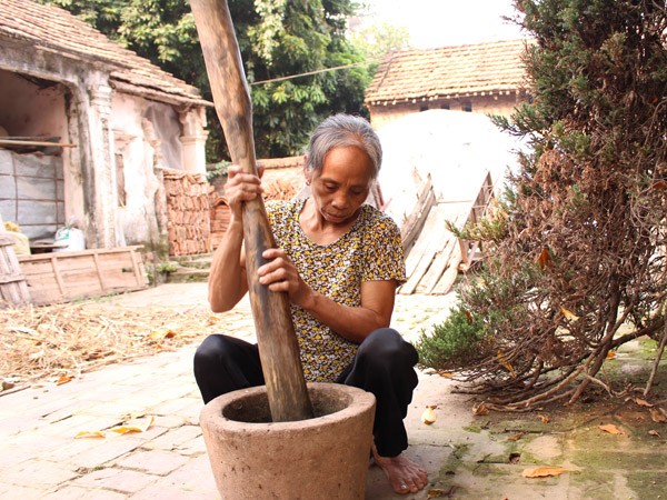 Nửa đời giã thuốc chữa bệnh méo miệng miễn phí ảnh 1 Nửa đời giã thuốc chữa bệnh méo miệng miễn phí ảnh 1