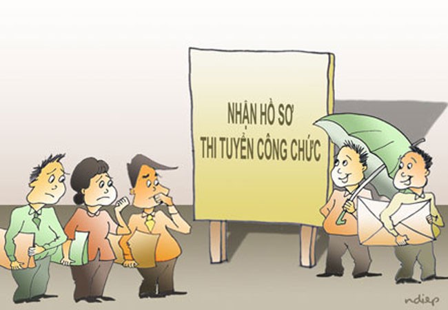 Thi tuyển công chức vẫn "đóng cửa" với người nghèo? ảnh 1 Thi tuyển công chức vẫn "đóng cửa" với người nghèo? ảnh 1