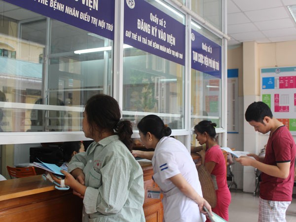 Bệnh nhân hưởng lợi, bệnh viện phải... chạy đua ảnh 1 Bệnh nhân hưởng lợi, bệnh viện phải... chạy đua ảnh 1