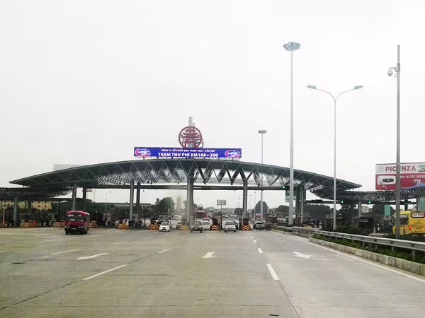 Bộ Tài chính: Đề xuất lùi tăng phí trạm BOT chưa phù hợp ảnh 1 Bộ Tài chính: Đề xuất lùi tăng phí trạm BOT chưa phù hợp ảnh 1