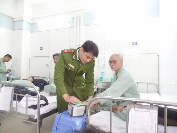 Đến bệnh viện cấp thẻ căn cước cho công dân ảnh 1 Đến bệnh viện cấp thẻ căn cước cho công dân ảnh 1