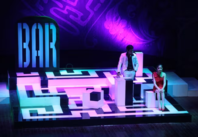 Cách tân sân khấu ảnh 1