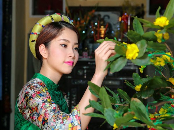Hoa khôi Đồng bằng sông Cửu Long 2015 Nguyễn Thị Lệ Nam Em: Không muốn là bình hoa di động ảnh 2 Hoa khôi Đồng bằng sông Cửu Long 2015 Nguyễn Thị Lệ Nam Em: Không muốn là bình hoa di động ảnh 2