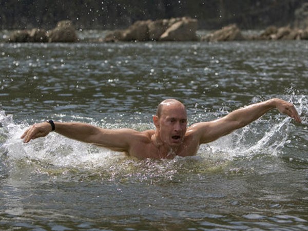 Giải mã dáng đi của Tổng thống Putin và các quan chức Nga ảnh 2 Giải mã dáng đi của Tổng thống Putin và các quan chức Nga ảnh 2