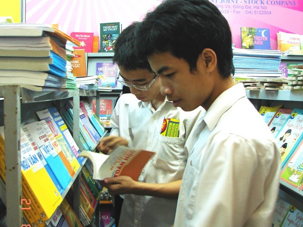 Không biên soạn sách giáo khoa riêng biệt vùng miền ảnh 1 Không biên soạn sách giáo khoa riêng biệt vùng miền ảnh 1