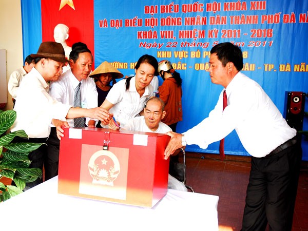 Không hạn chế, gây khó dễ cho người tự ứng cử ảnh 2 Không hạn chế, gây khó dễ cho người tự ứng cử ảnh 2