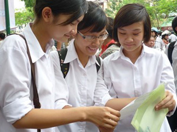 Quy chế thi THPT quốc gia và tuyển sinh ĐH, CĐ năm 2016: Giảm hồ sơ ảo ảnh 3 Quy chế thi THPT quốc gia và tuyển sinh ĐH, CĐ năm 2016: Giảm hồ sơ ảo ảnh 3