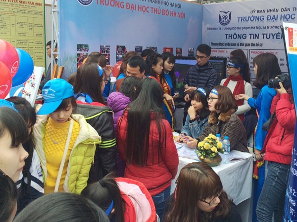 Quy chế thi THPT quốc gia và tuyển sinh ĐH, CĐ năm 2016: Giảm hồ sơ ảo ảnh 2 Quy chế thi THPT quốc gia và tuyển sinh ĐH, CĐ năm 2016: Giảm hồ sơ ảo ảnh 2