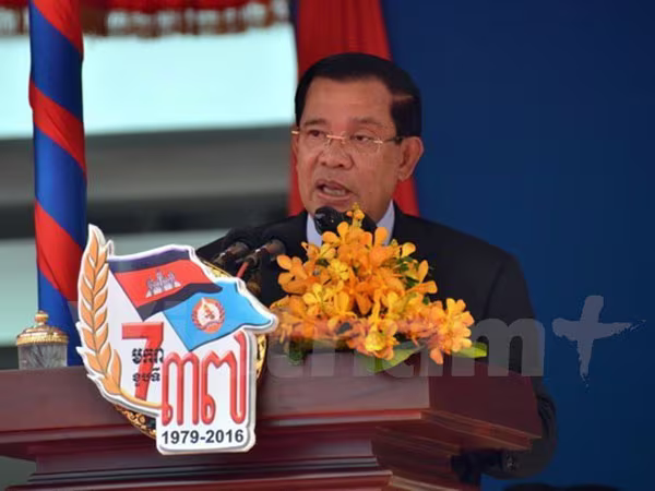 Thủ tướng Campuchia đề nghị bỏ phiếu tín nhiệm, cải tổ nội các ảnh 1 Thủ tướng Campuchia đề nghị bỏ phiếu tín nhiệm, cải tổ nội các ảnh 1