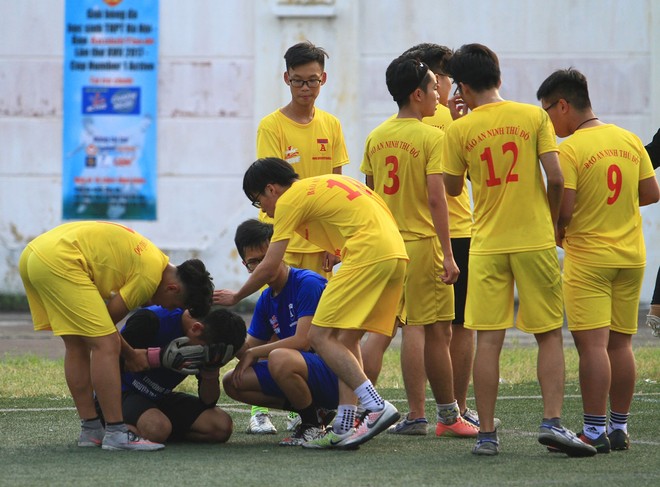 10 khoảnh khắc cảm xúc nhất trên sân Tây Hồ ảnh 5 10 khoảnh khắc cảm xúc nhất trên sân Tây Hồ ảnh 5
