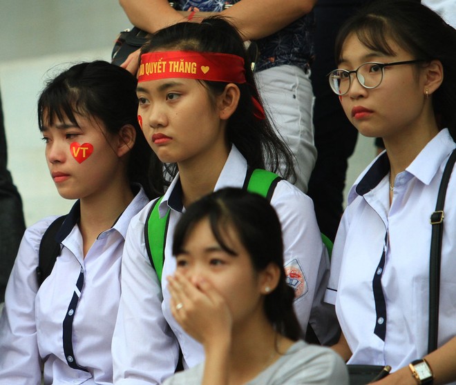 10 khoảnh khắc cảm xúc nhất trên sân Tây Hồ ảnh 7 10 khoảnh khắc cảm xúc nhất trên sân Tây Hồ ảnh 7