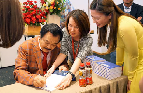 Học hỏi cách điều hành giỏi của Microsoft, Tân Hiệp Phát: Không bao biện, không làm thay tất thảy ảnh 1